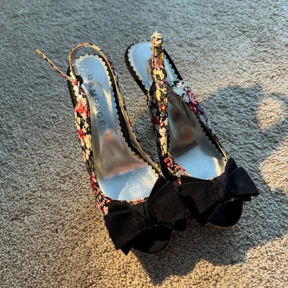 Rampage Floral Peep Toe Heels w/ Bows Women's Size 8.5 Flowers Open Toe - Picture 3 of 9